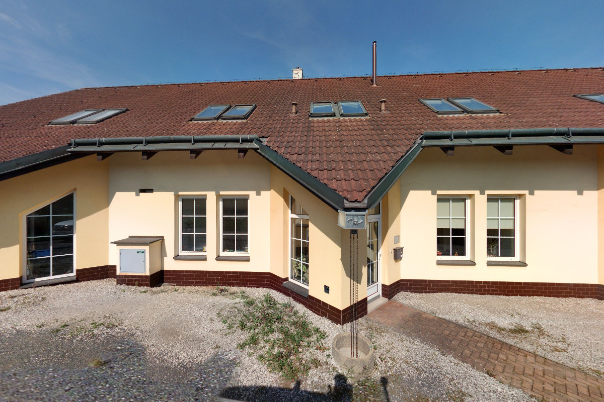 DI - METROS CZ, družstvo