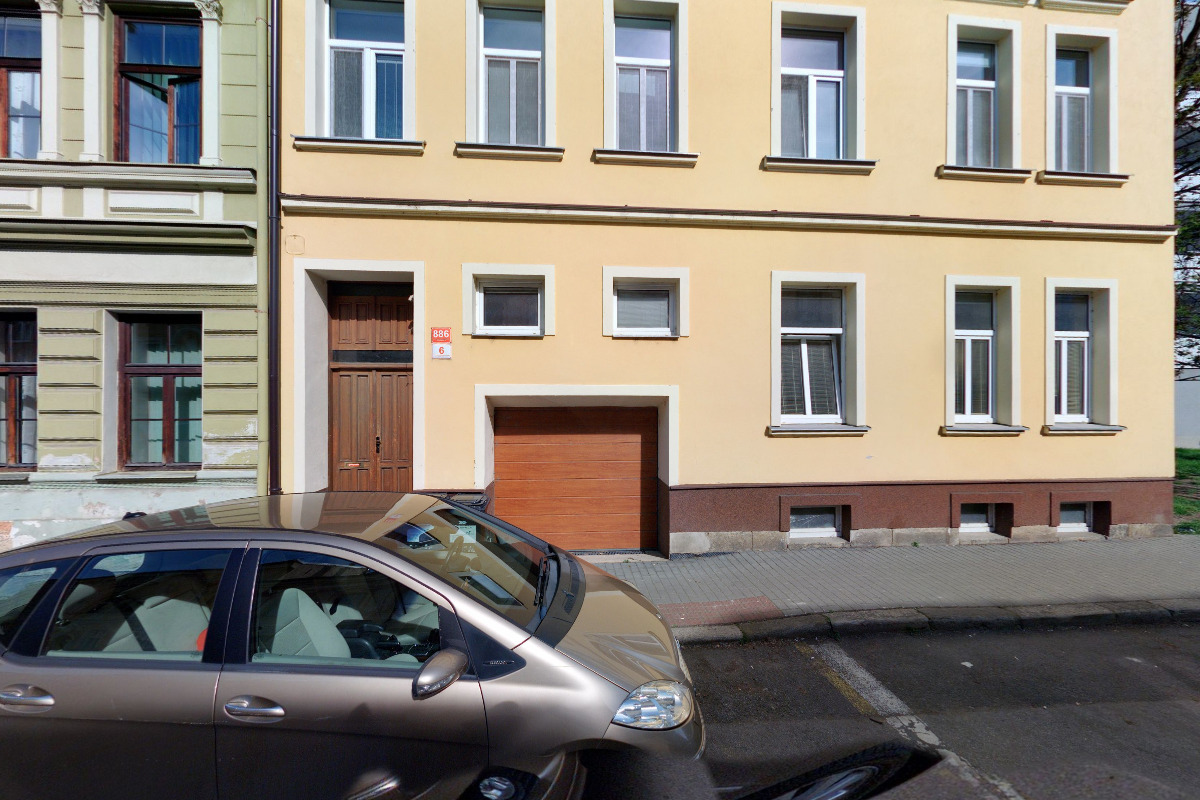 Tomáš Nováček - Reklamní pivní tácky foto 2