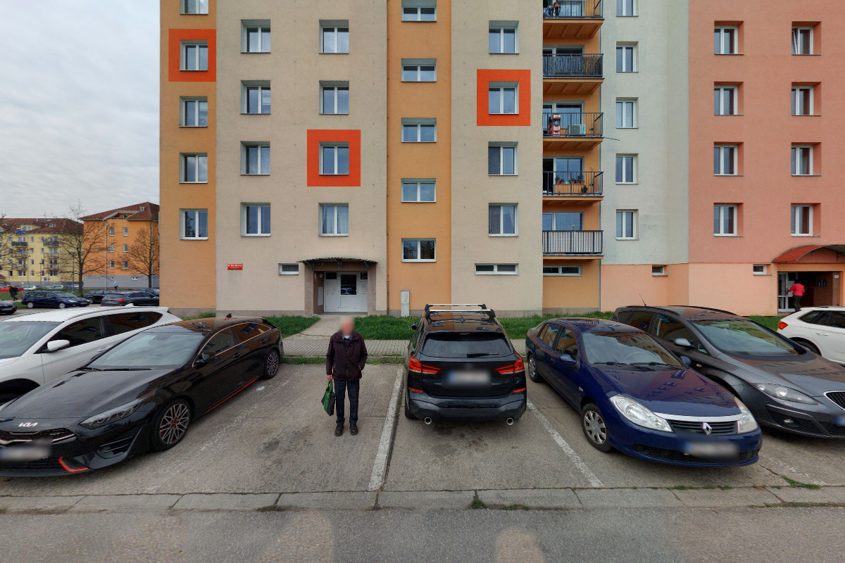 Společenství vlastníků M. Horákové 1398/18