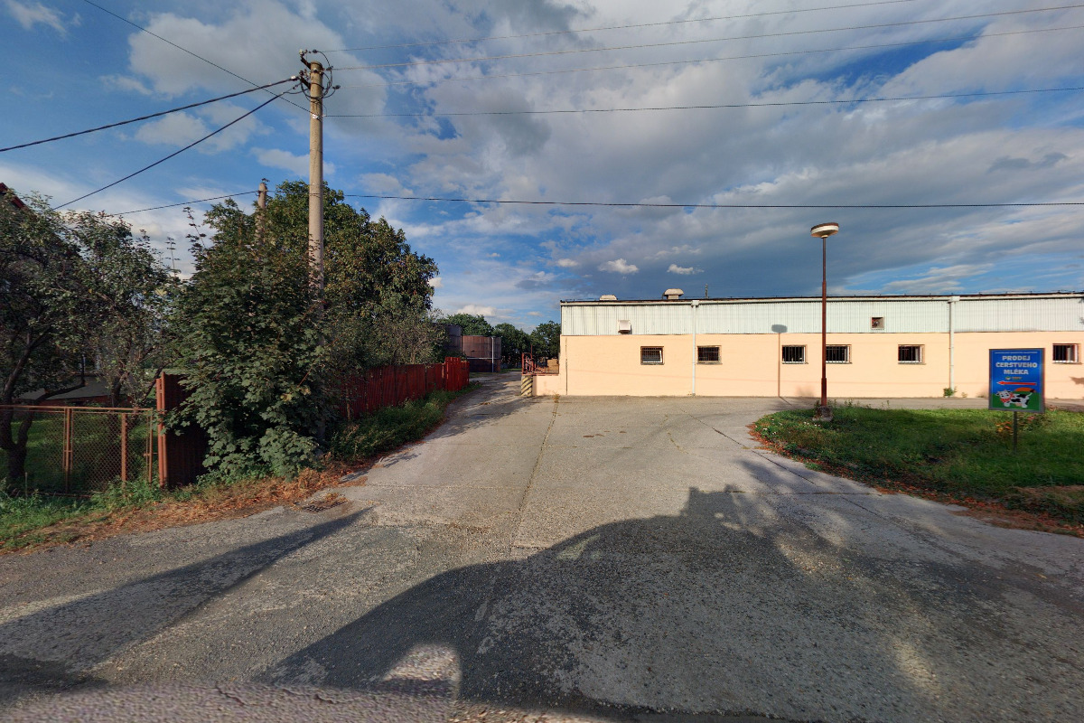 Mlékomat Nižní Lhoty