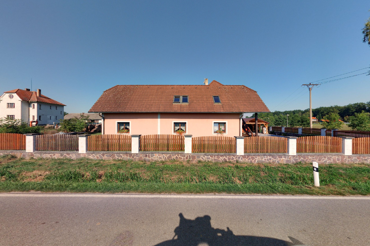 Ubytování u rybníka Svět