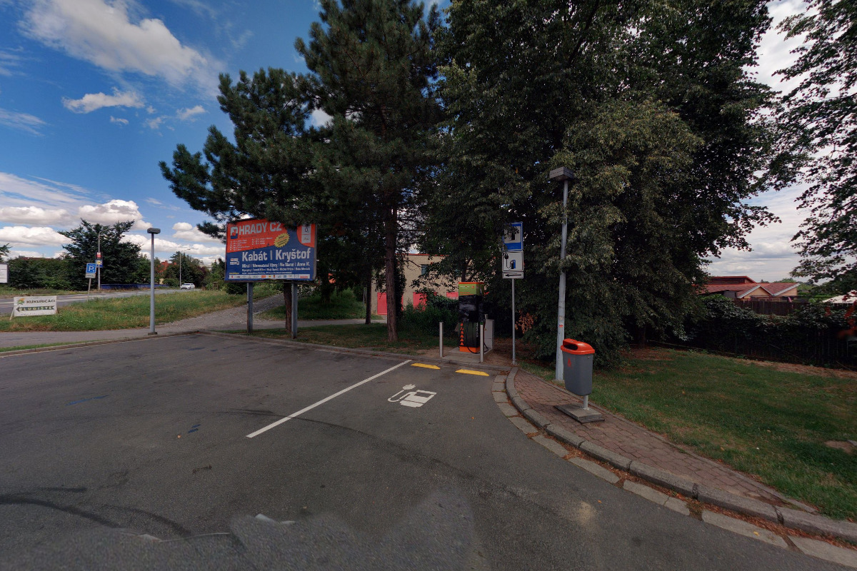 Nabíjecí stanice ČEZ