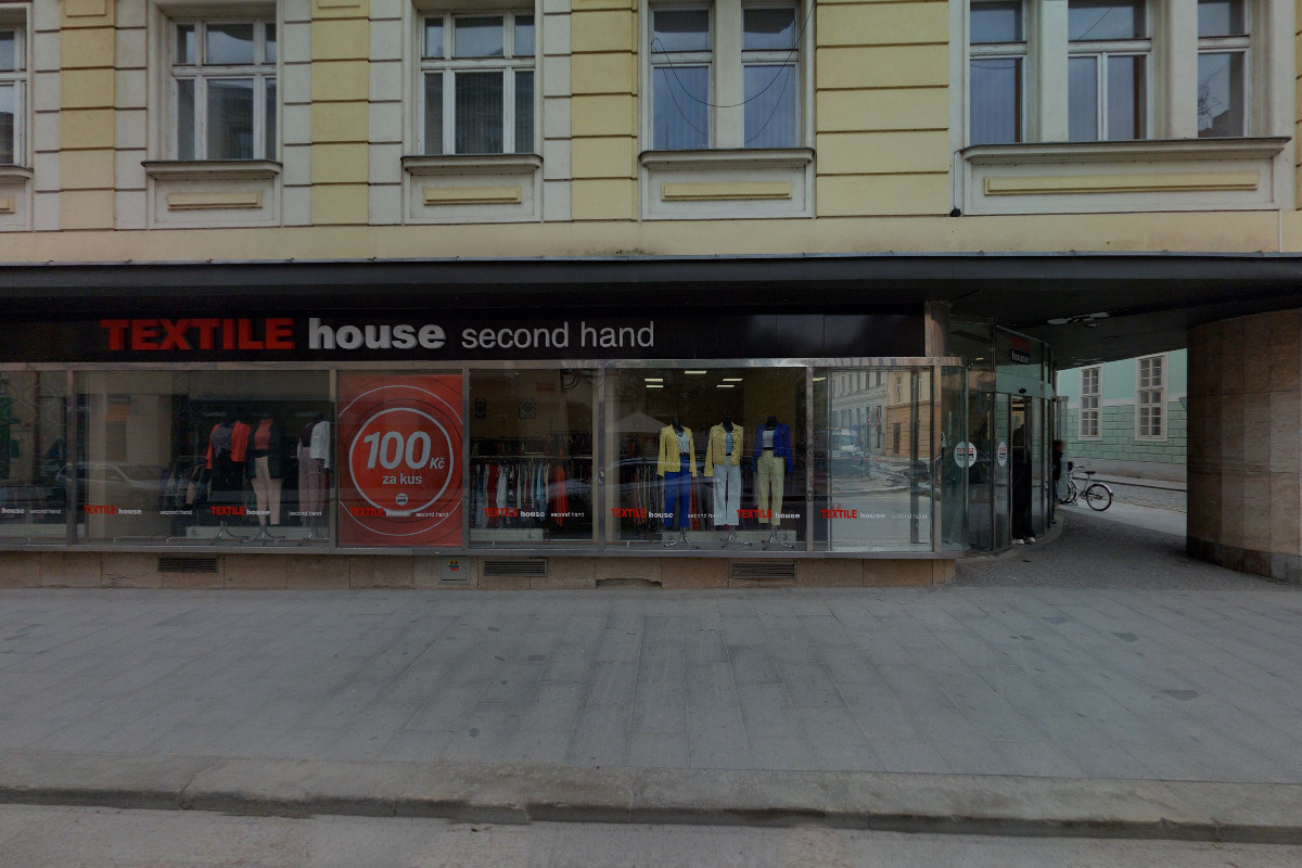 Textile house second hand