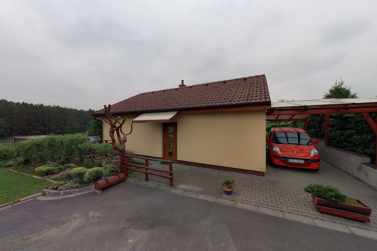 Masážní salón R-AKANTO - Romana Šoltová Dr.h.c.