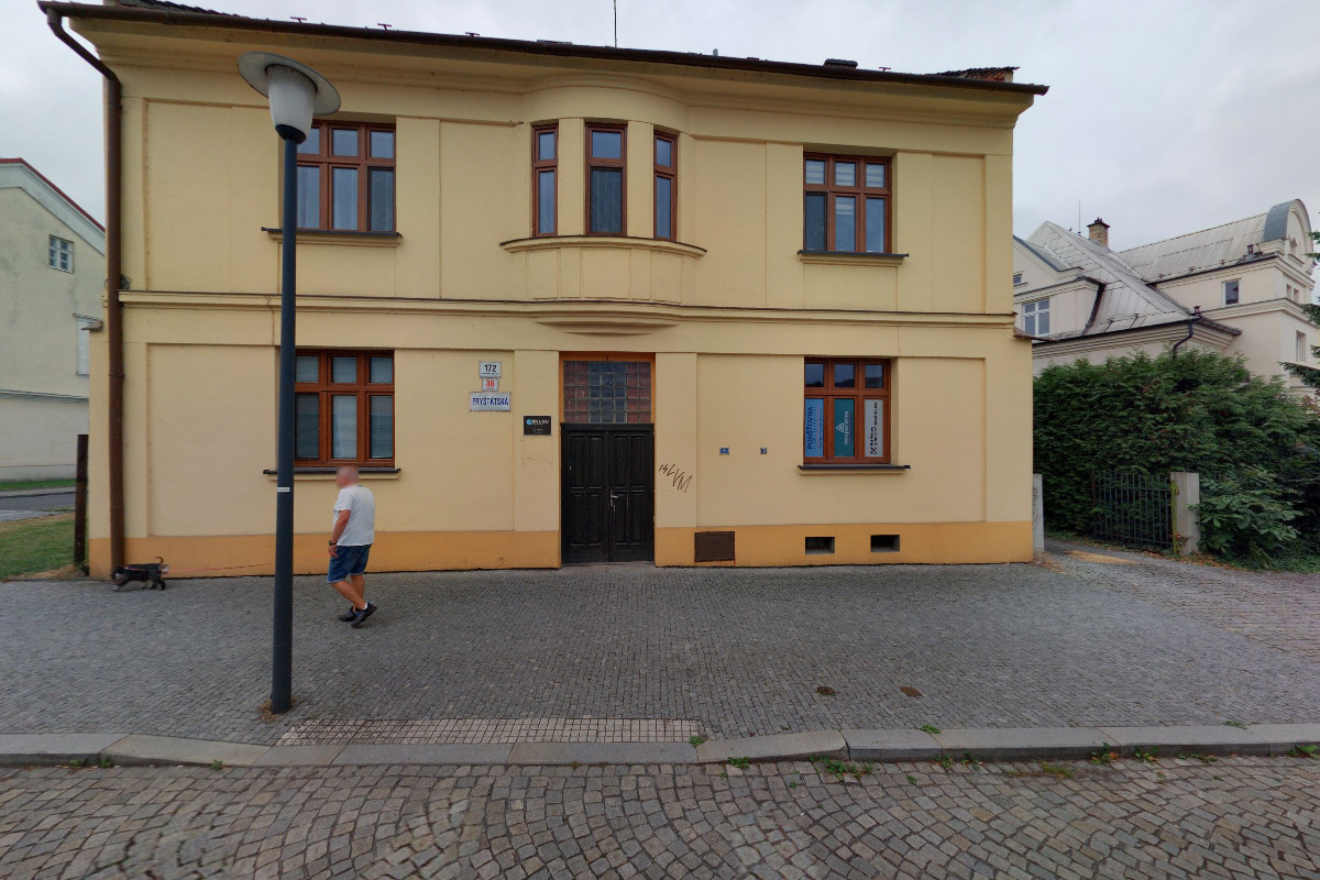 BK UNO foto 2