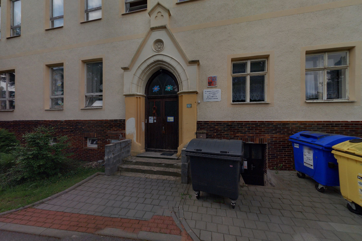 ZŠ, Dětský domov, Školní družina a Školní jídelna, Vrbno pod Pradědem