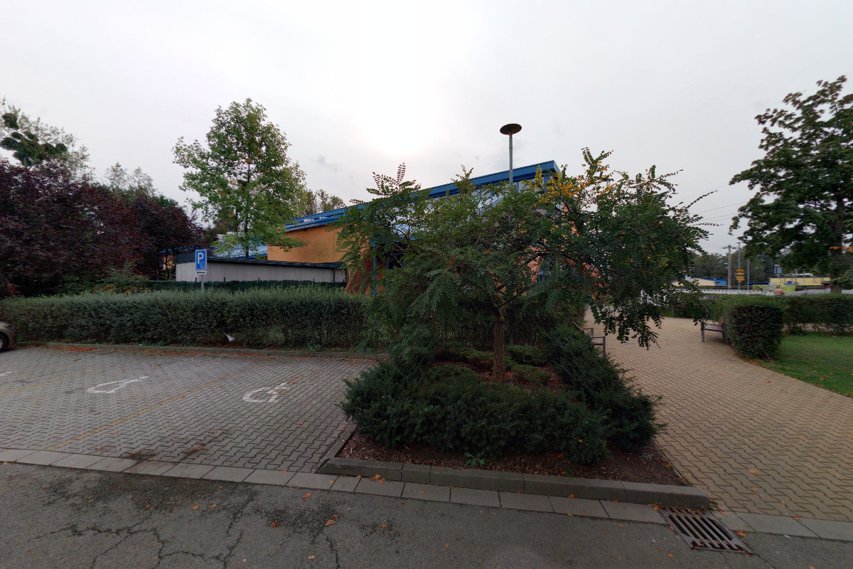 Rato café krytý bazén