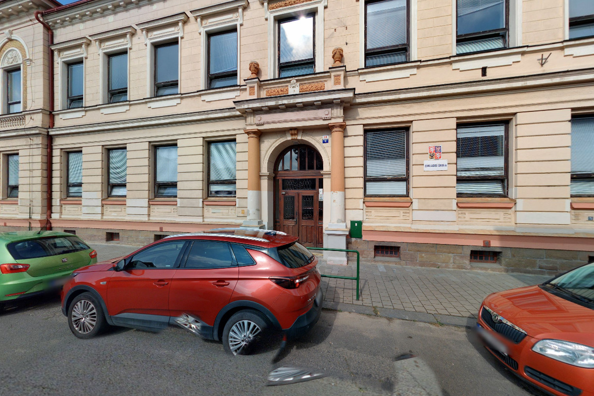 Základní škola, Ostrava-Mariánské Hory, Karasova 6, příspěvková organizace foto 2
