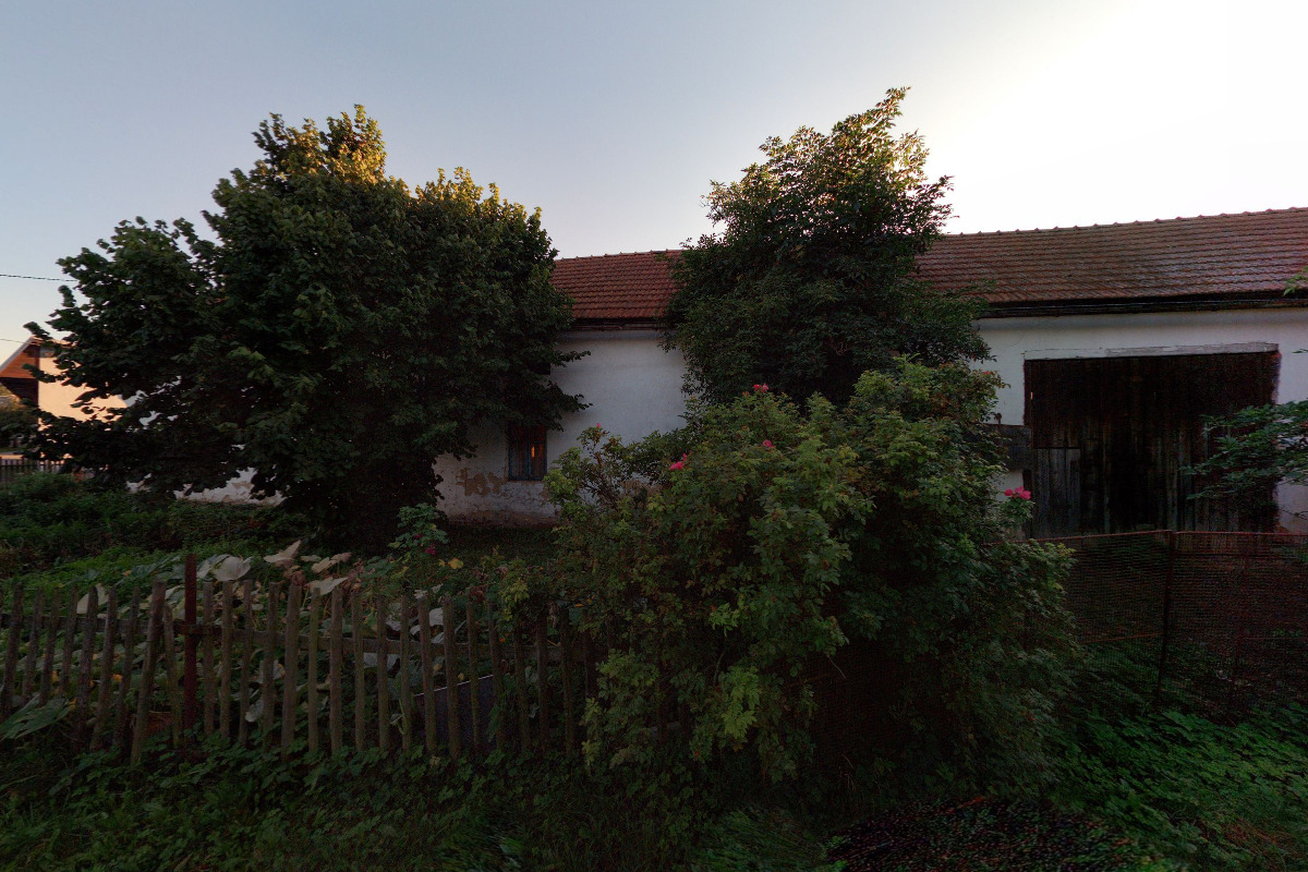 NEOPLAST, spol. s r.o.