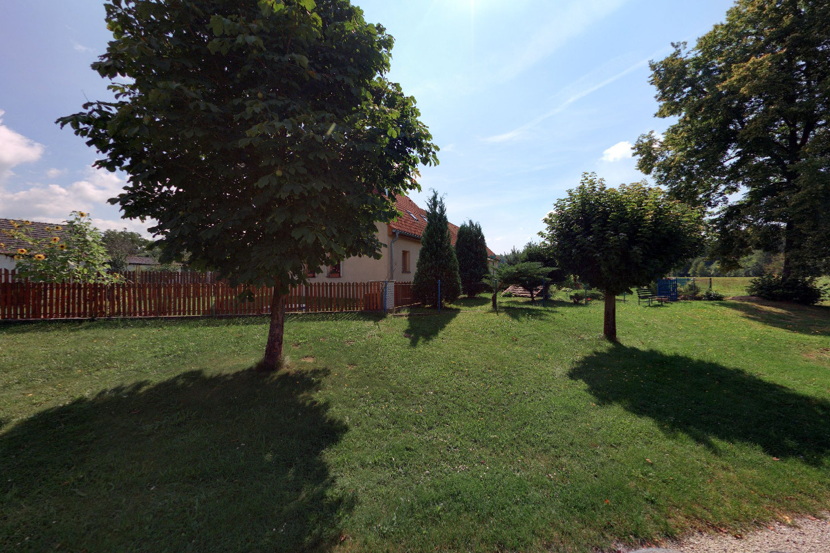 Chalupa u rybníka - Ponědrážka foto 3