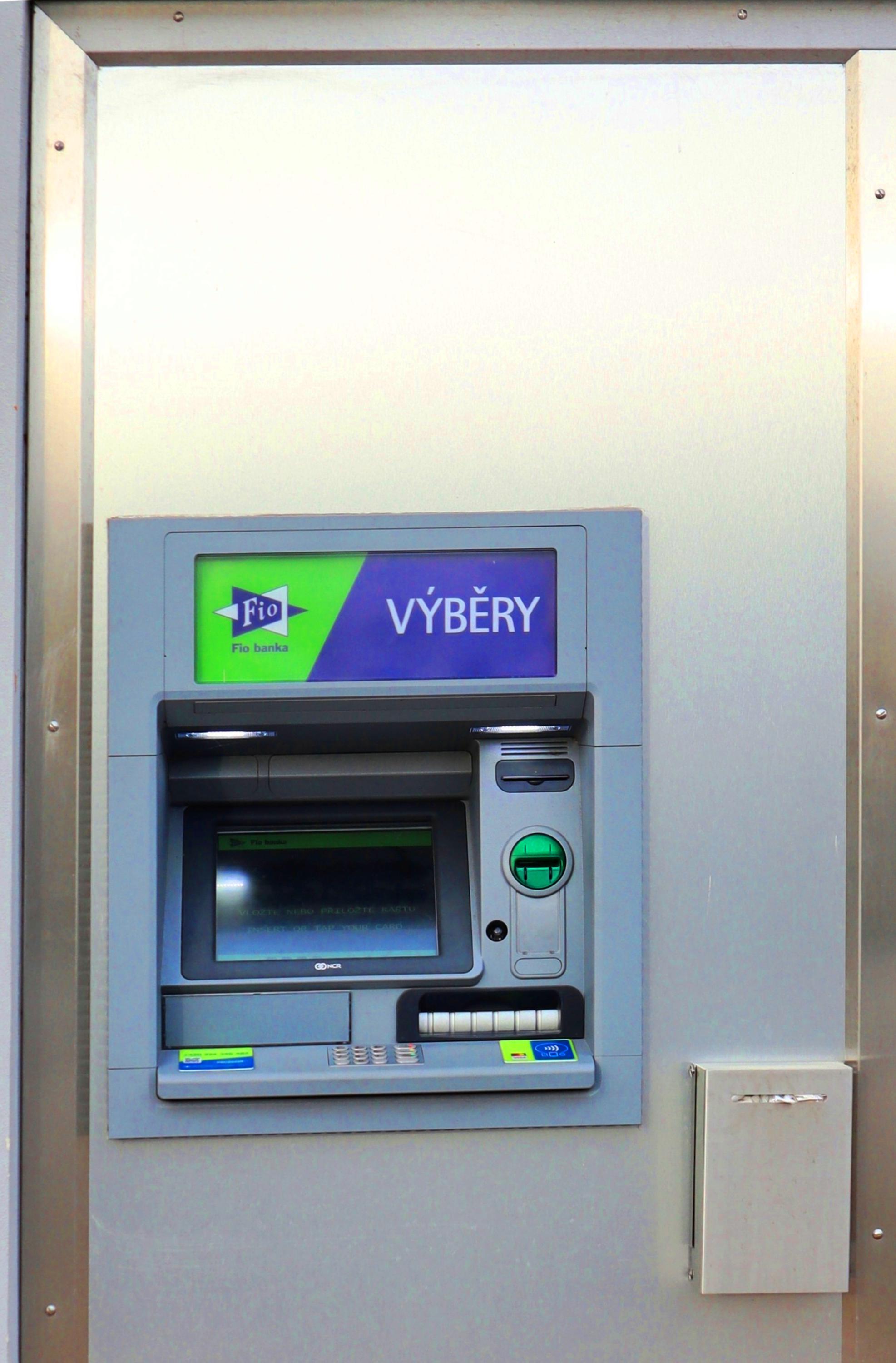 Bankomat Fio banky foto 3