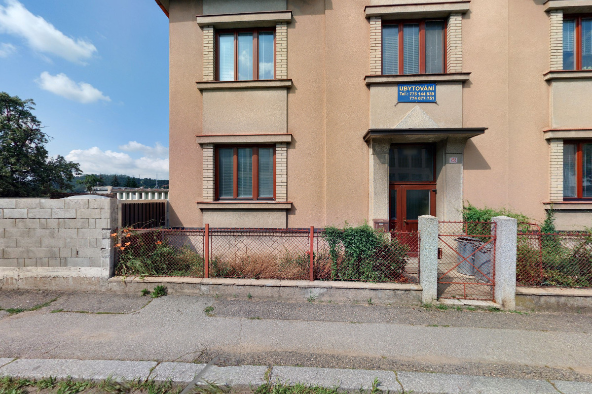 Ubytování Nádražní 252