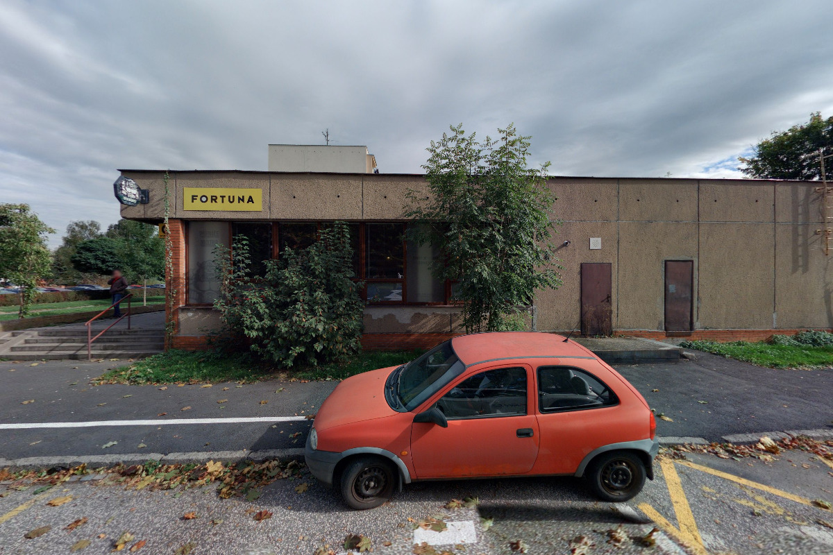 ELEXTRA - počítače, elektronika