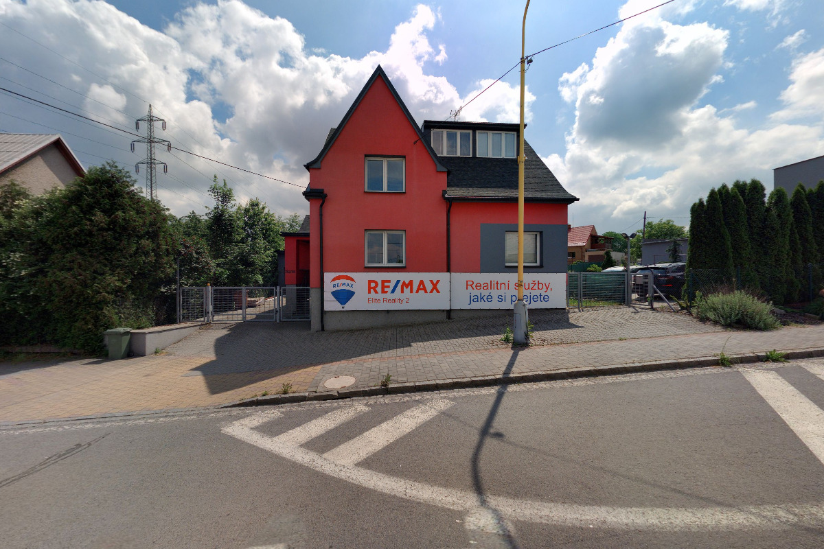 RE/MAX Elite Reality 2 Lukáš Klus foto 2