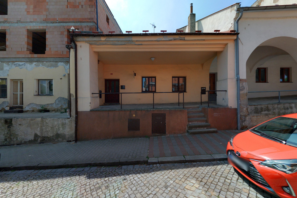 Zakázkové krejčovství BaBa