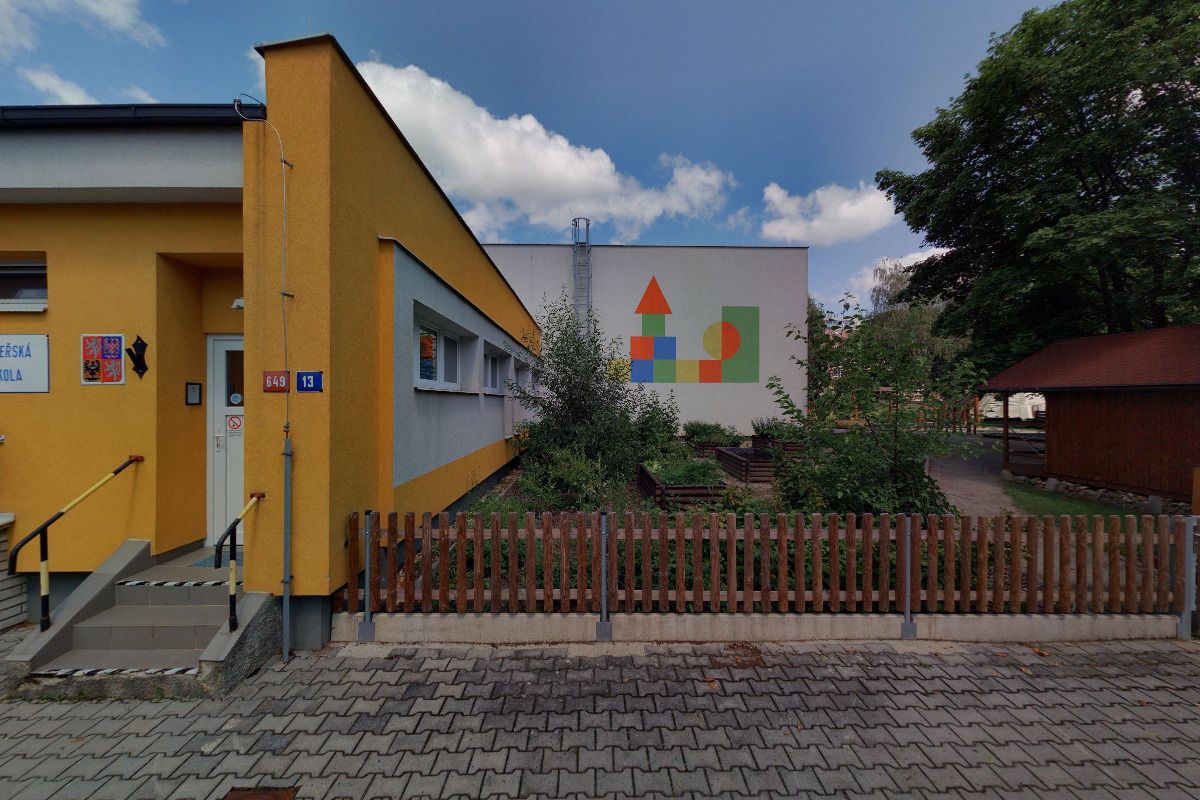 MŠ Sezimovo Ústí, Lipová foto 2