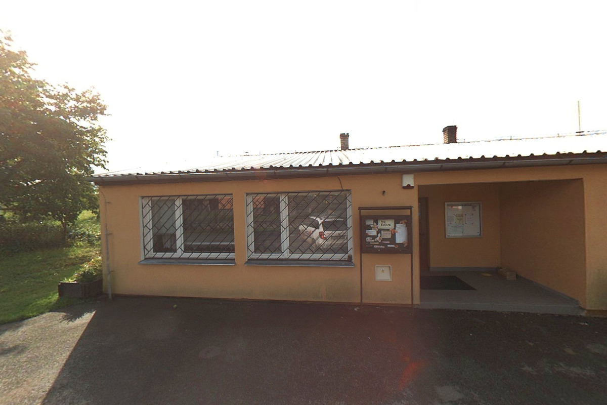 Obecní knihovna Nerestce