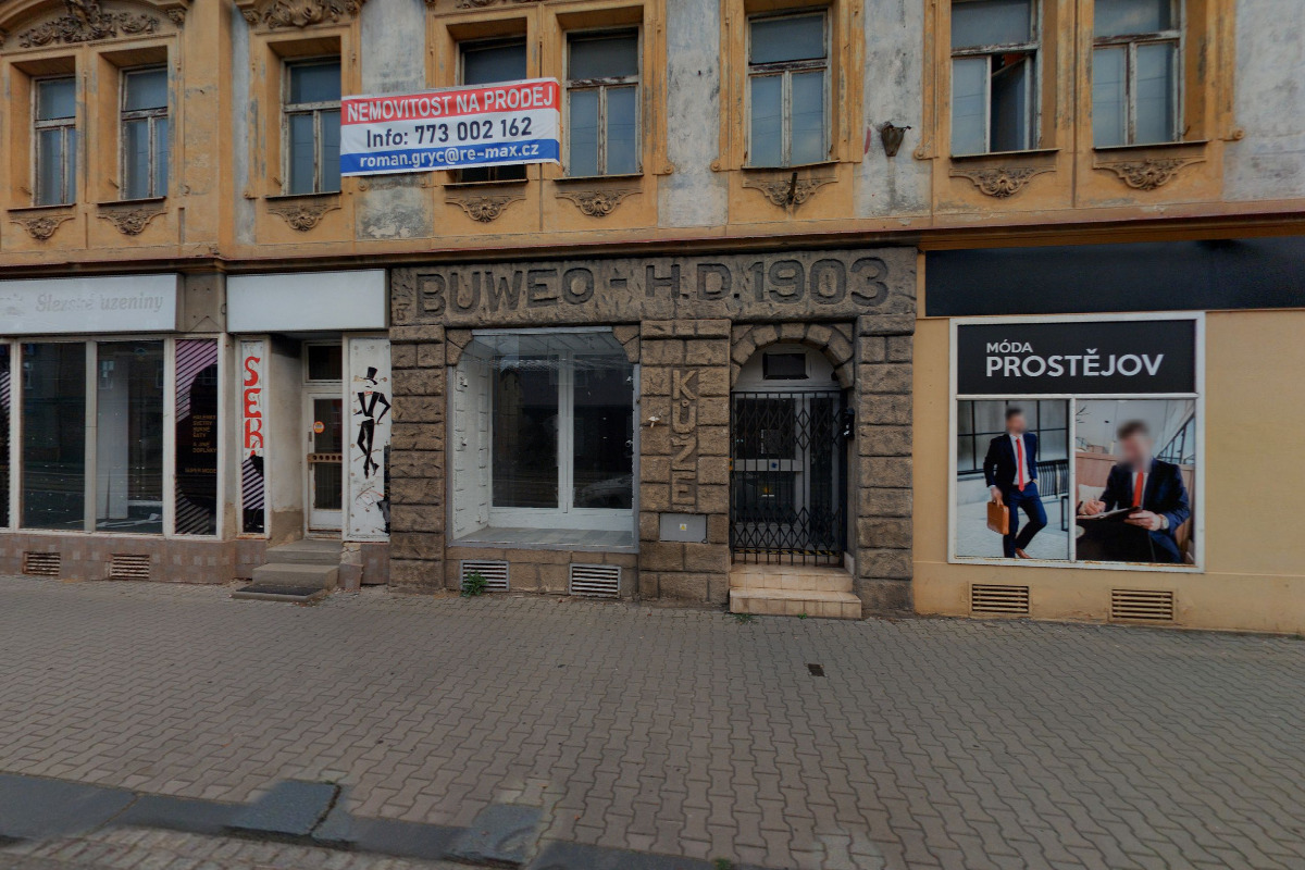 Malování na obličej - Rudolf Lagron