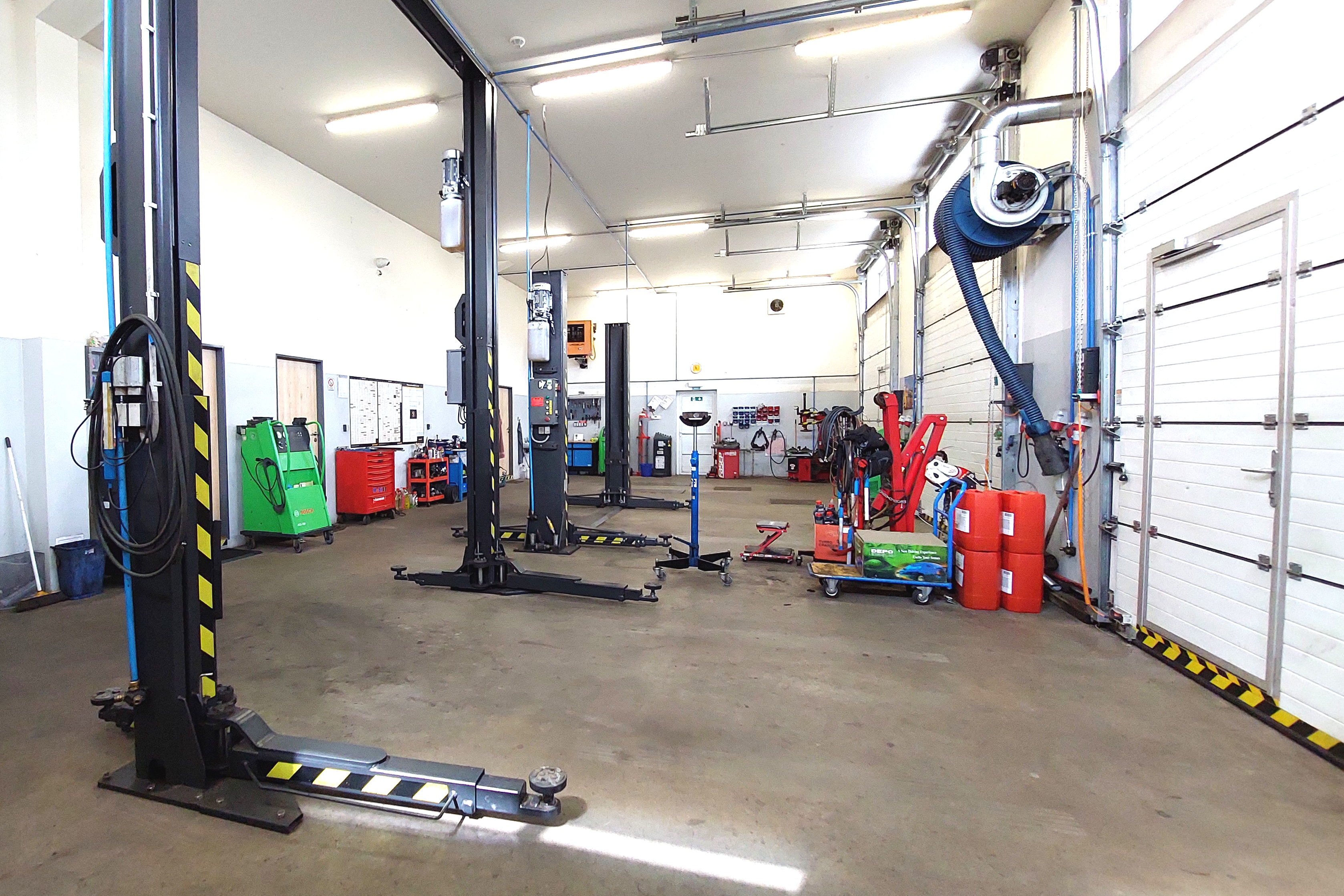 CARWEST foto 4