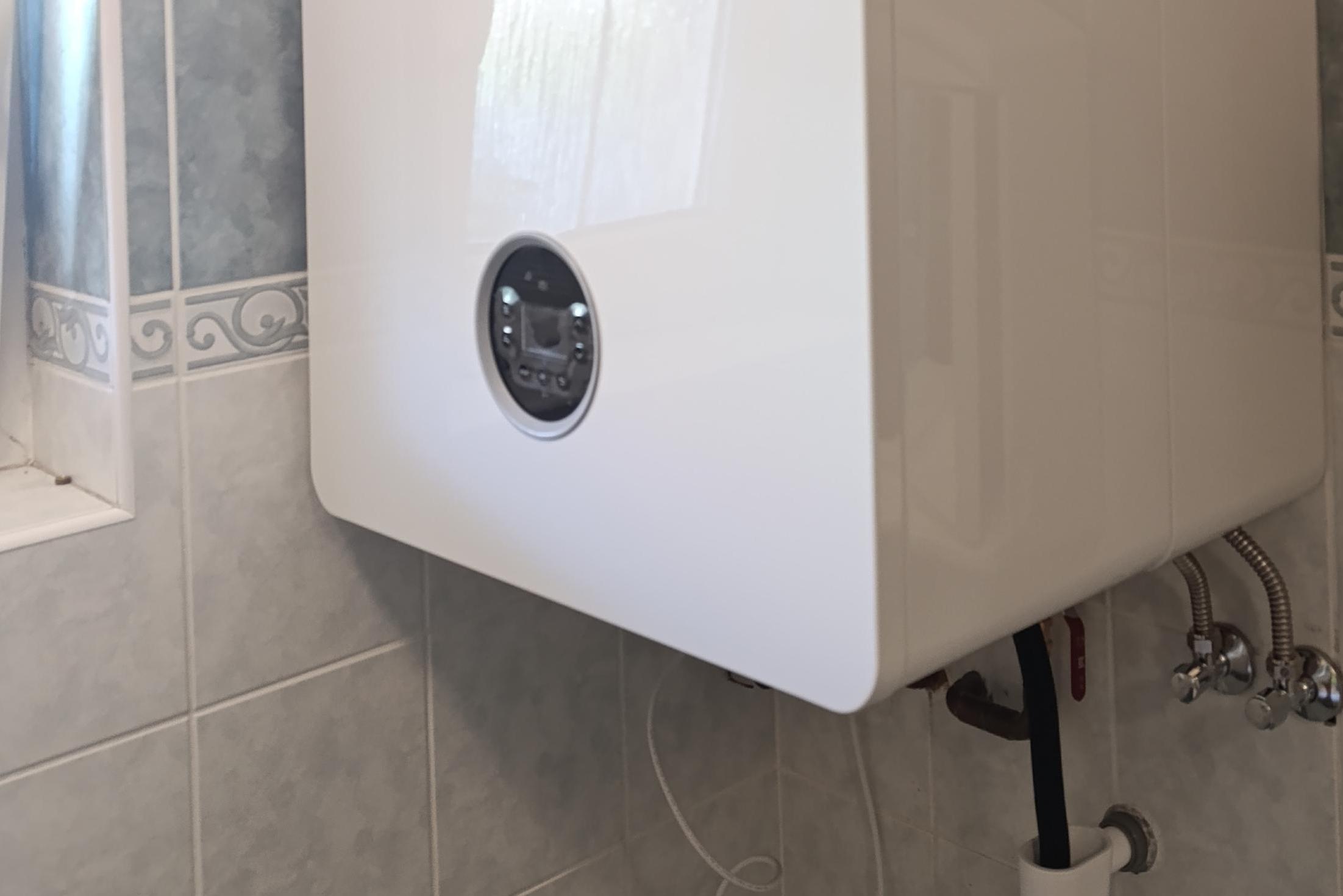 Kondenzační kotel včetně revizí