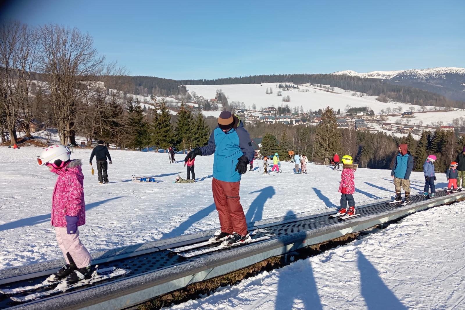Lyžařská a snowboardová škola Vítkovice
