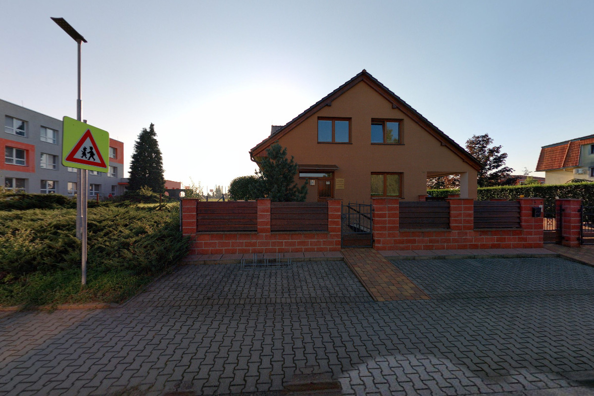 JUDr. Karla Návedlová, advokát