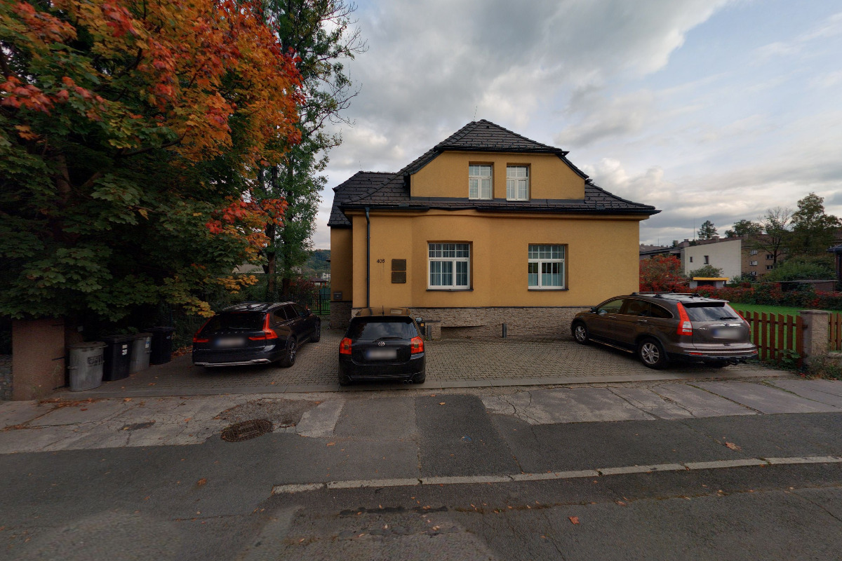 MUDr. Marcel Staviany