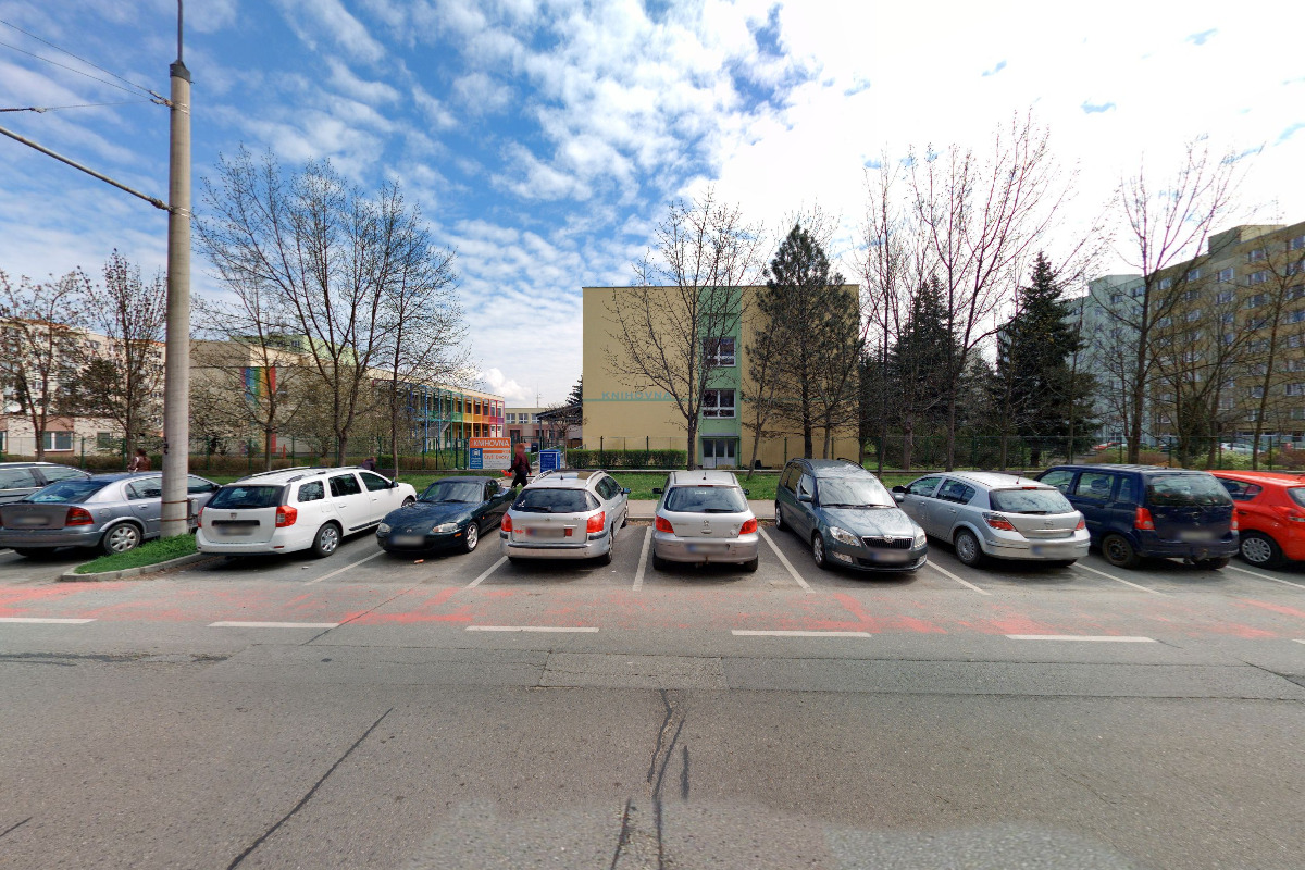 Jihočeská vědecká knihovna v Českých Budějovicích foto 2