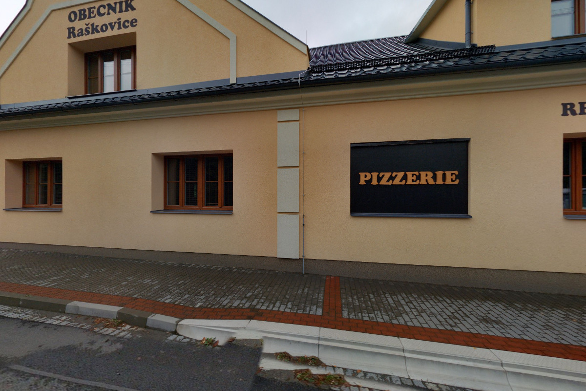 PIZZA ZÁŽITKŮ