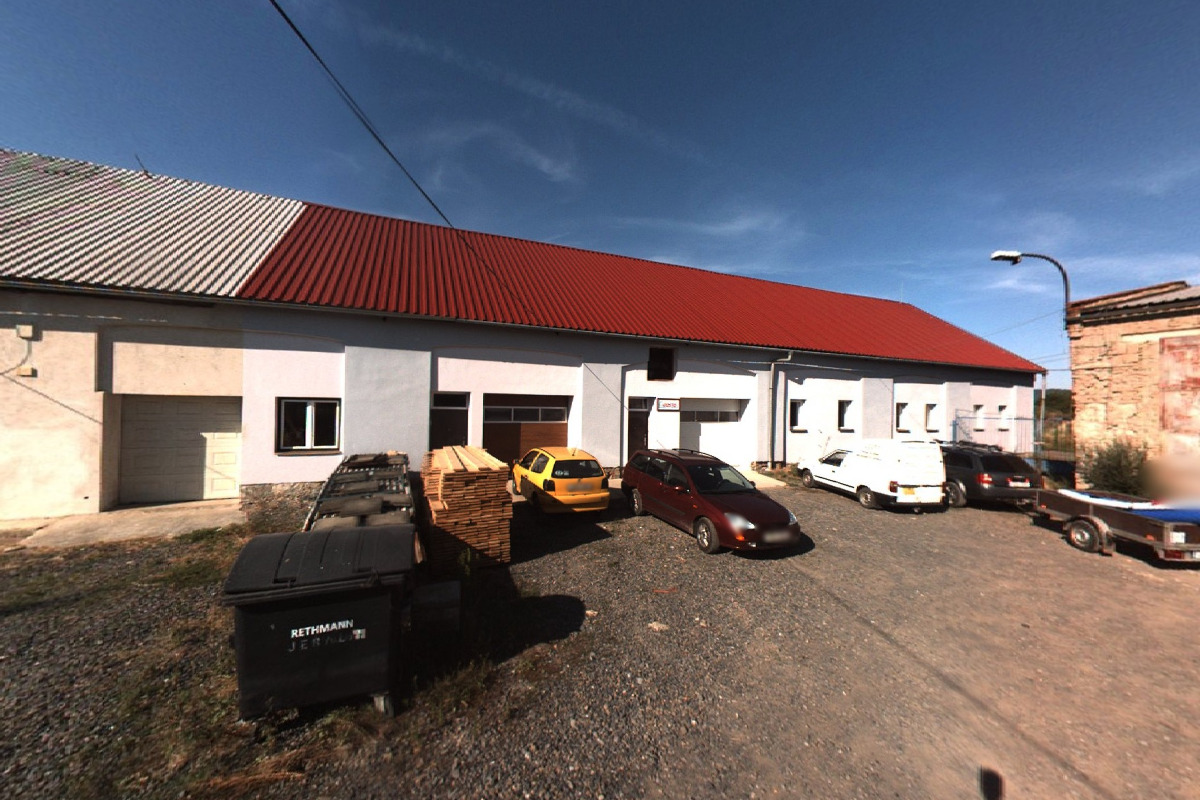 Milan Šmerda - frézování dvířek foto 1