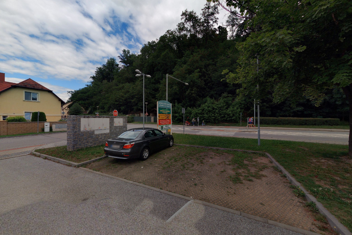 Nabíjecí stanice ČEZ foto 3