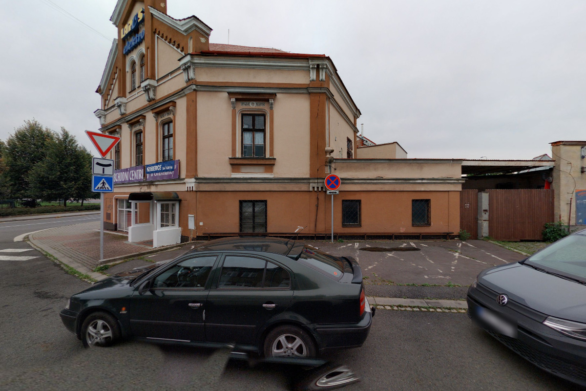 Koberce a nábytek Dolní brána