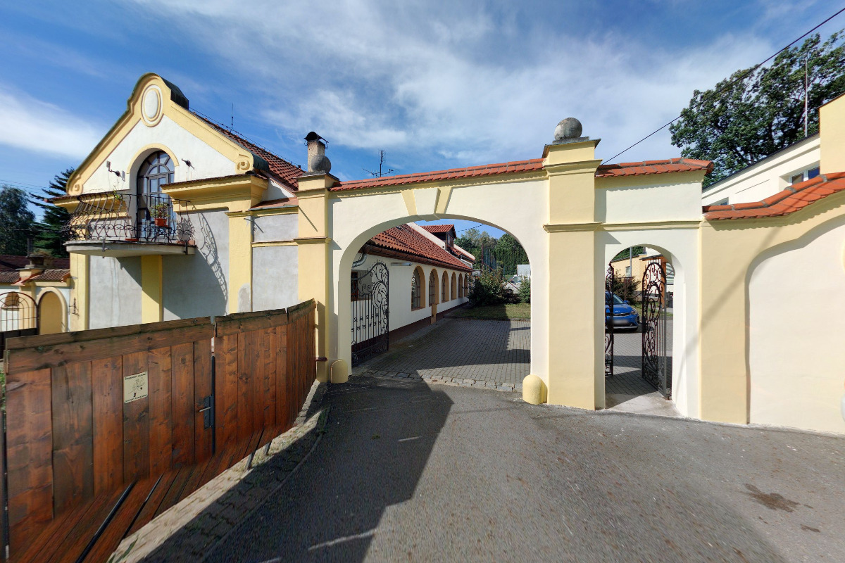 Petr Zlámalík - umělecké kovářství a zámečnictví foto 2