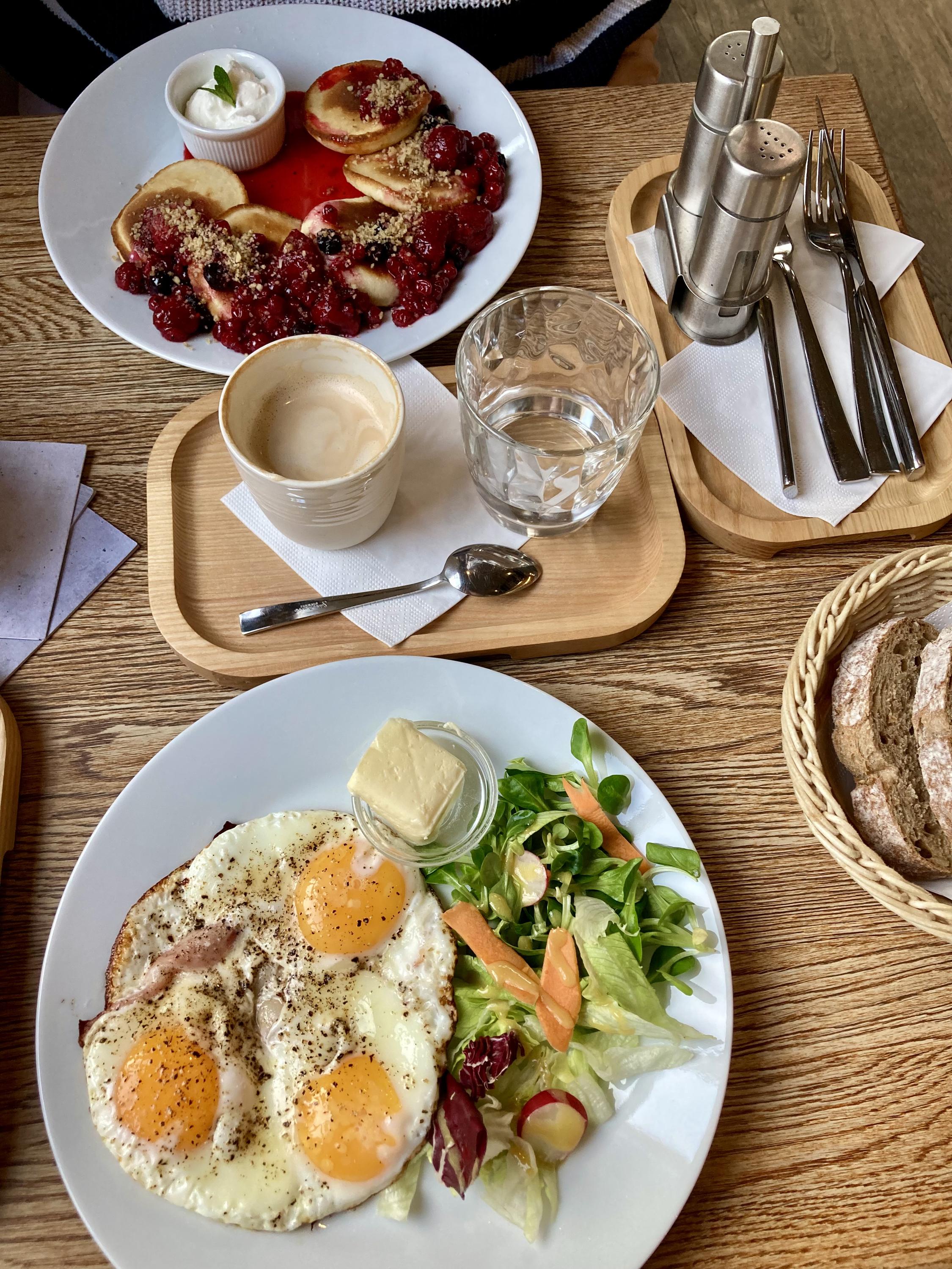 Café Bílá vrána foto 2