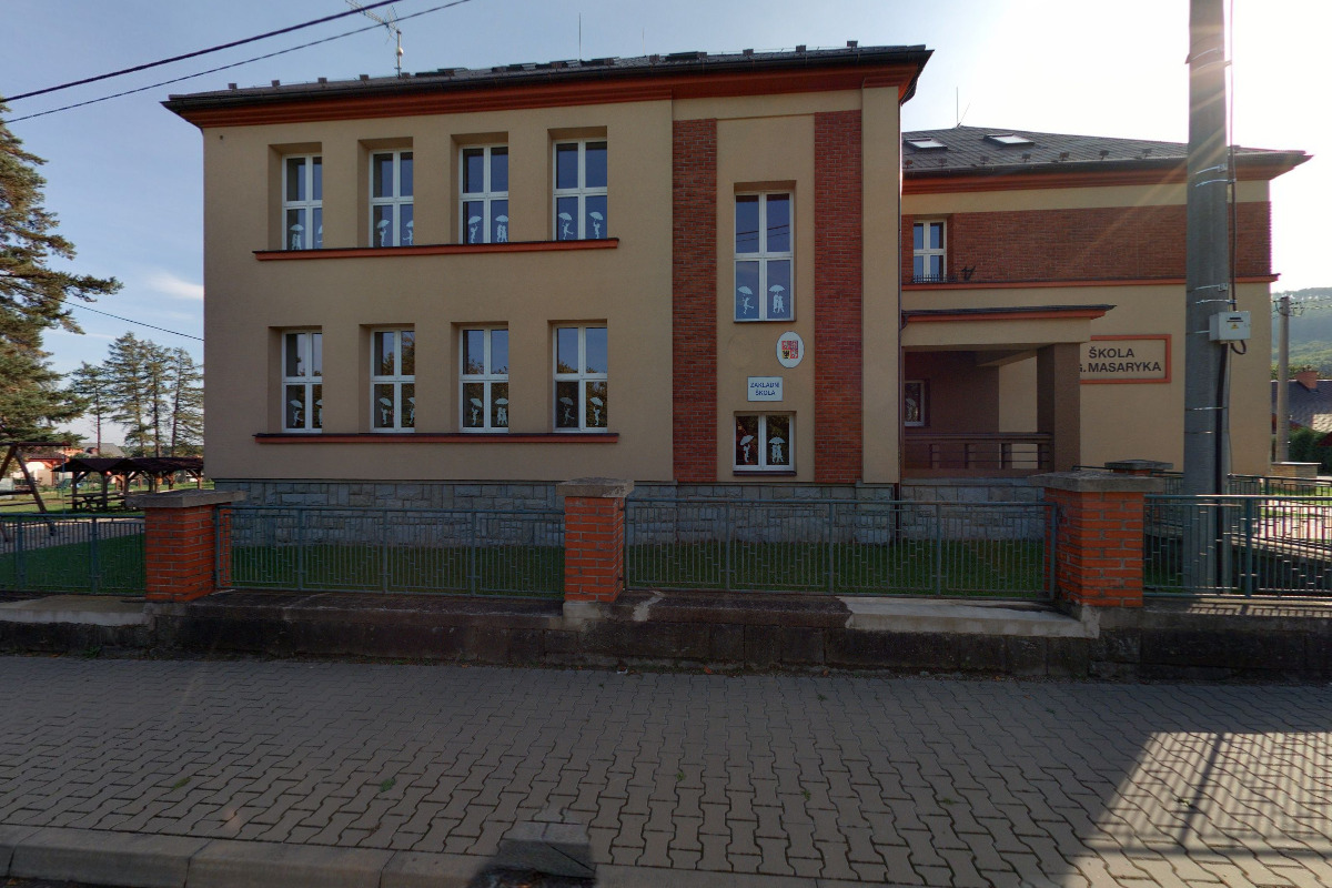 ZŠ T. G. Masaryka a MŠ Komorní Lhotka foto 6