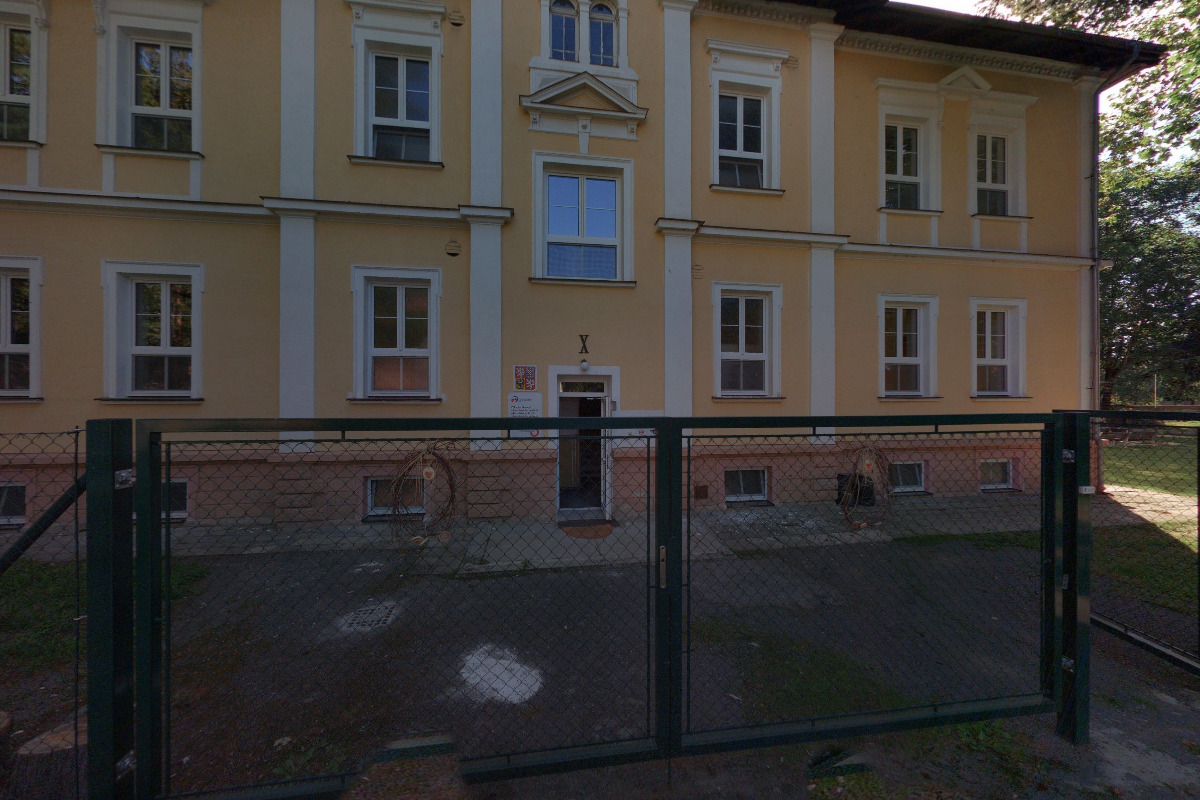 ZŠ a MŠ při zdravotnickém zařízení, Opava foto 2