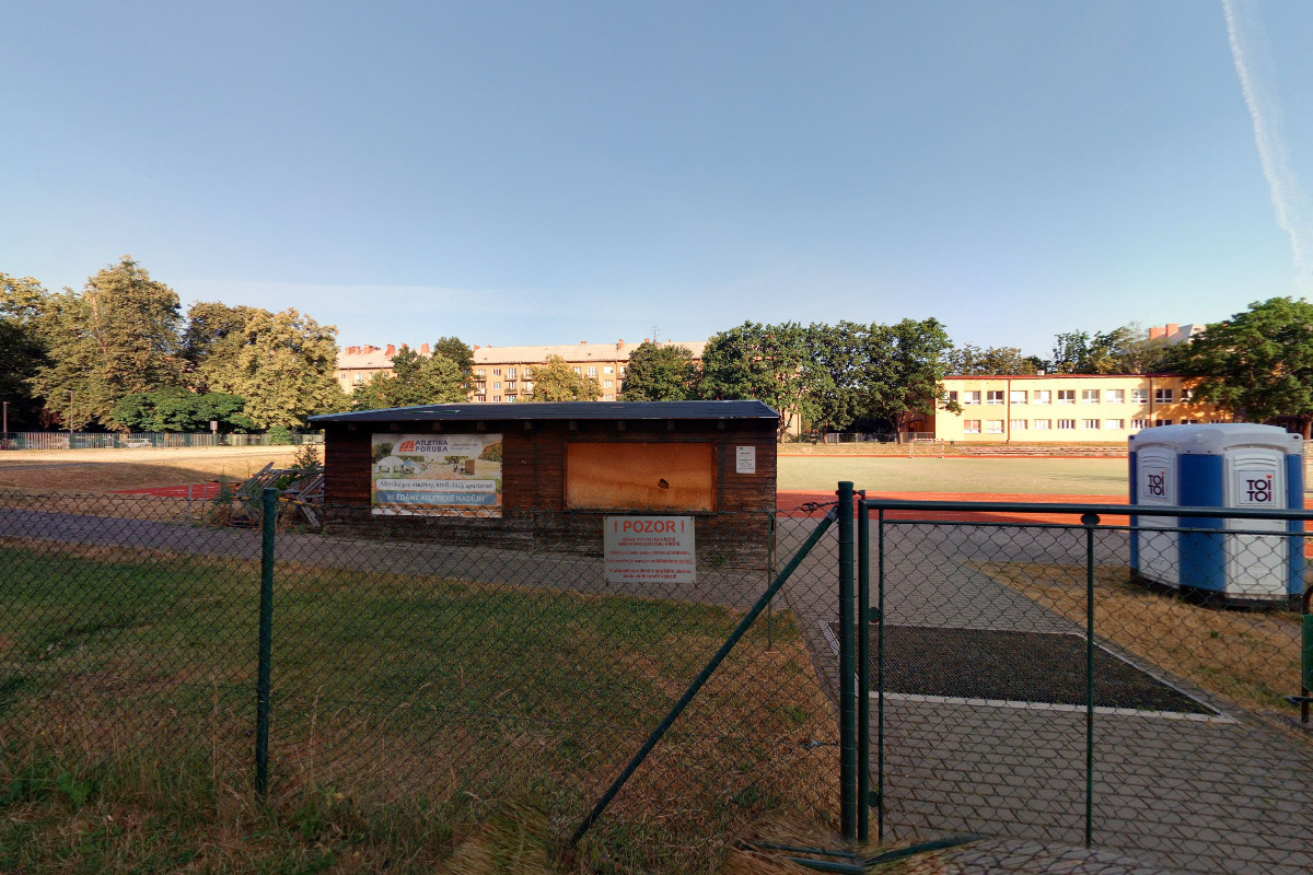 Atletický areál Porubská