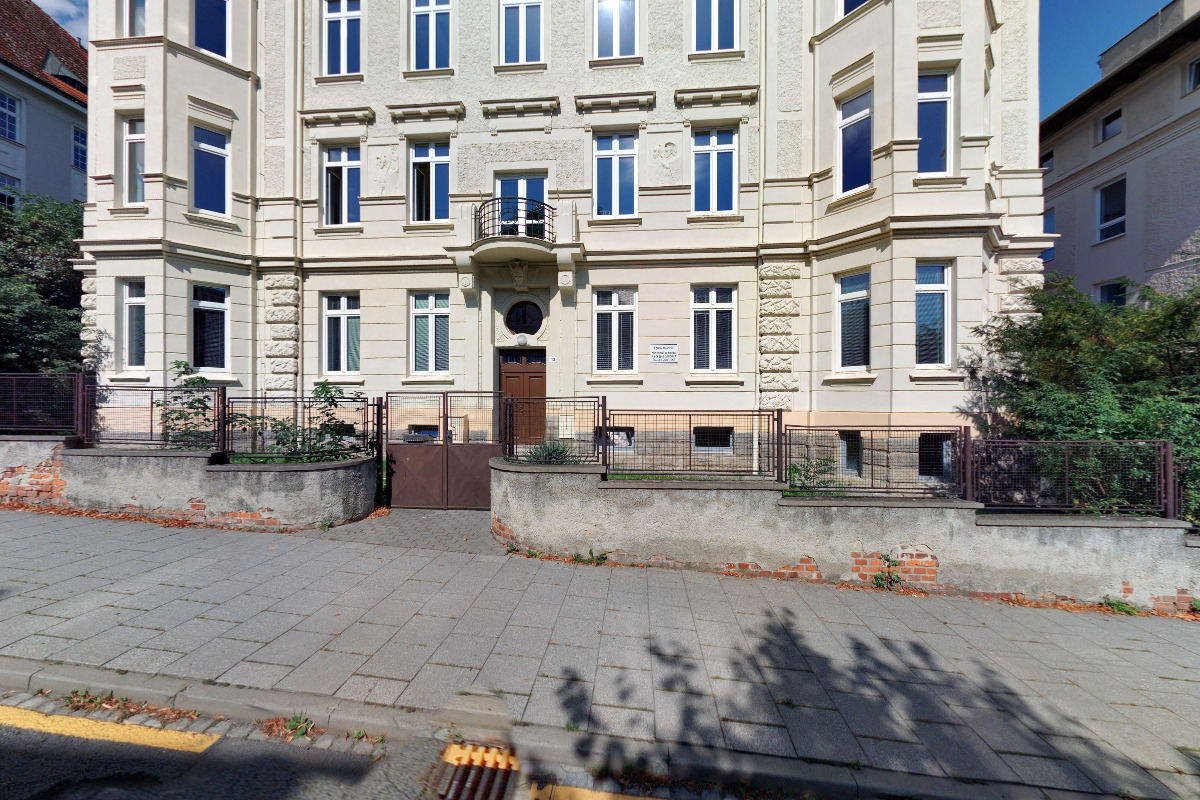 Obchodní akademie a Střední odborná škola logistická, Opava - domov mládeže