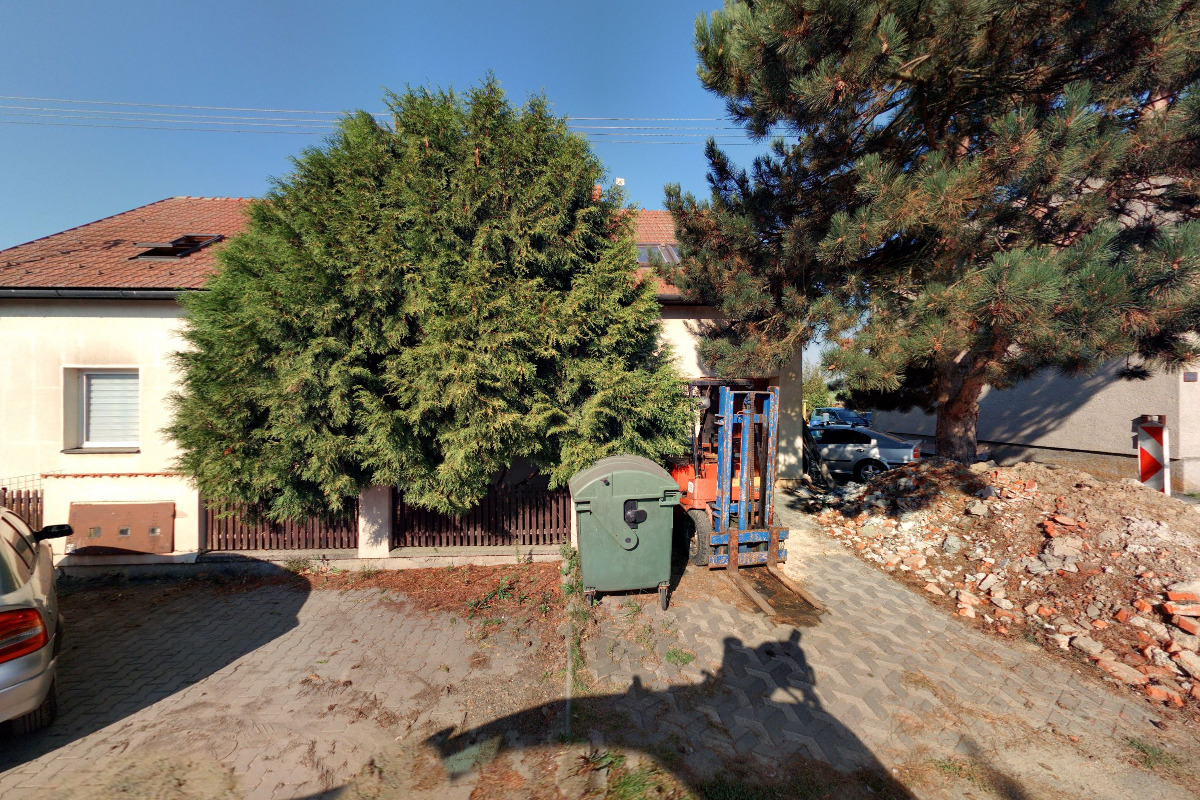 Obchodní služby Hustopečská pálenice s.r.o.