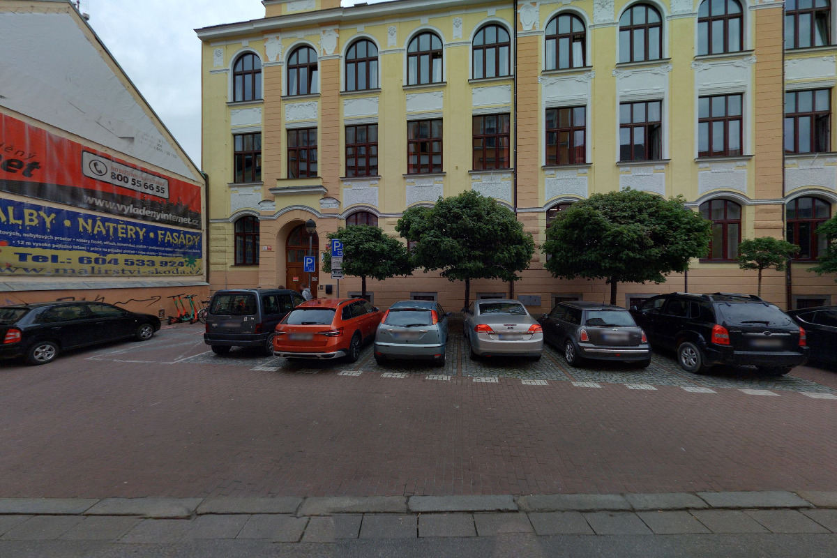 Gymnázium České Budějovice, Jírovcova foto 4