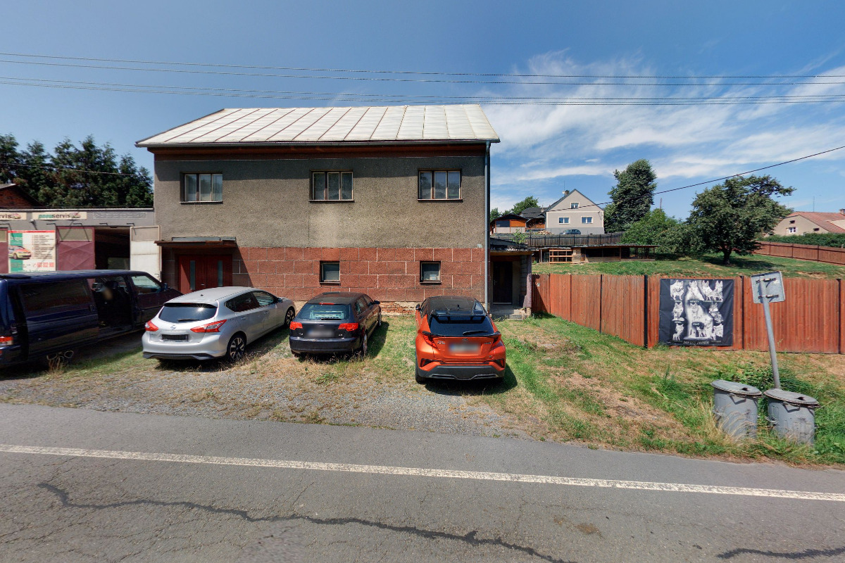 Karel Steiger - Autokarosárna