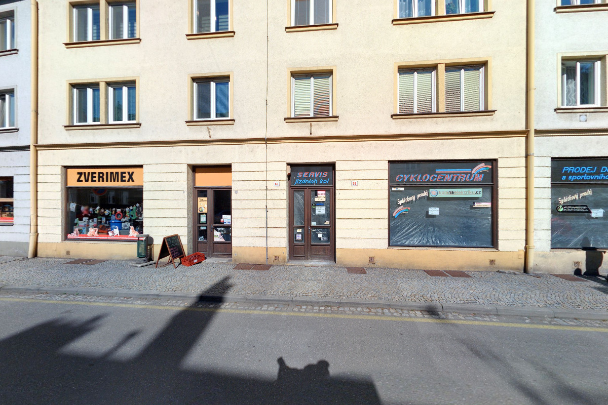 Montcolor Zavadil s.r.o. - barvy, laky foto 5