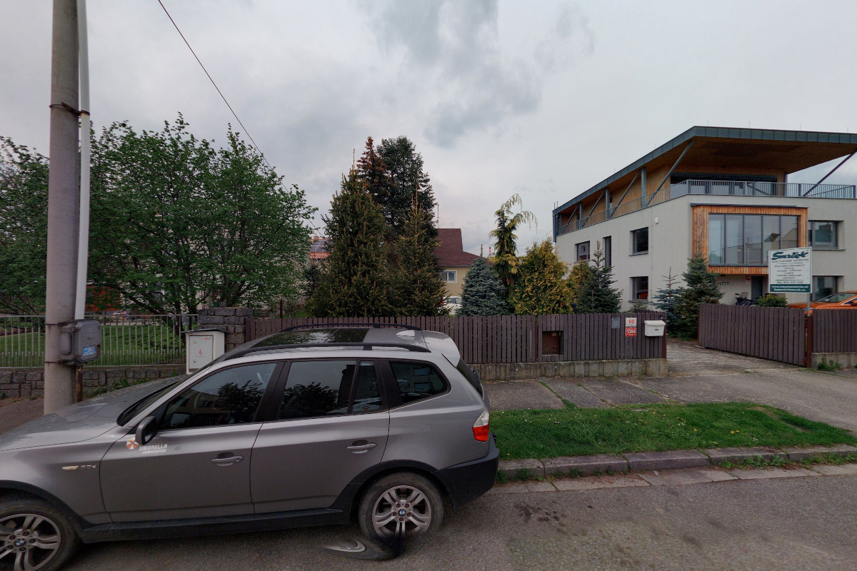 Smrček souvenir servis