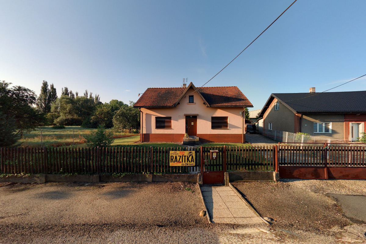 ARETA reklama foto 2