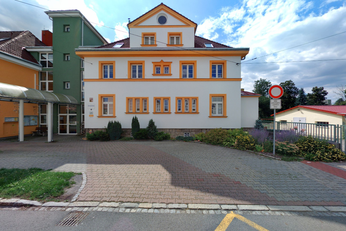 Léčebné a rehabilitační centrum, s.r.o.