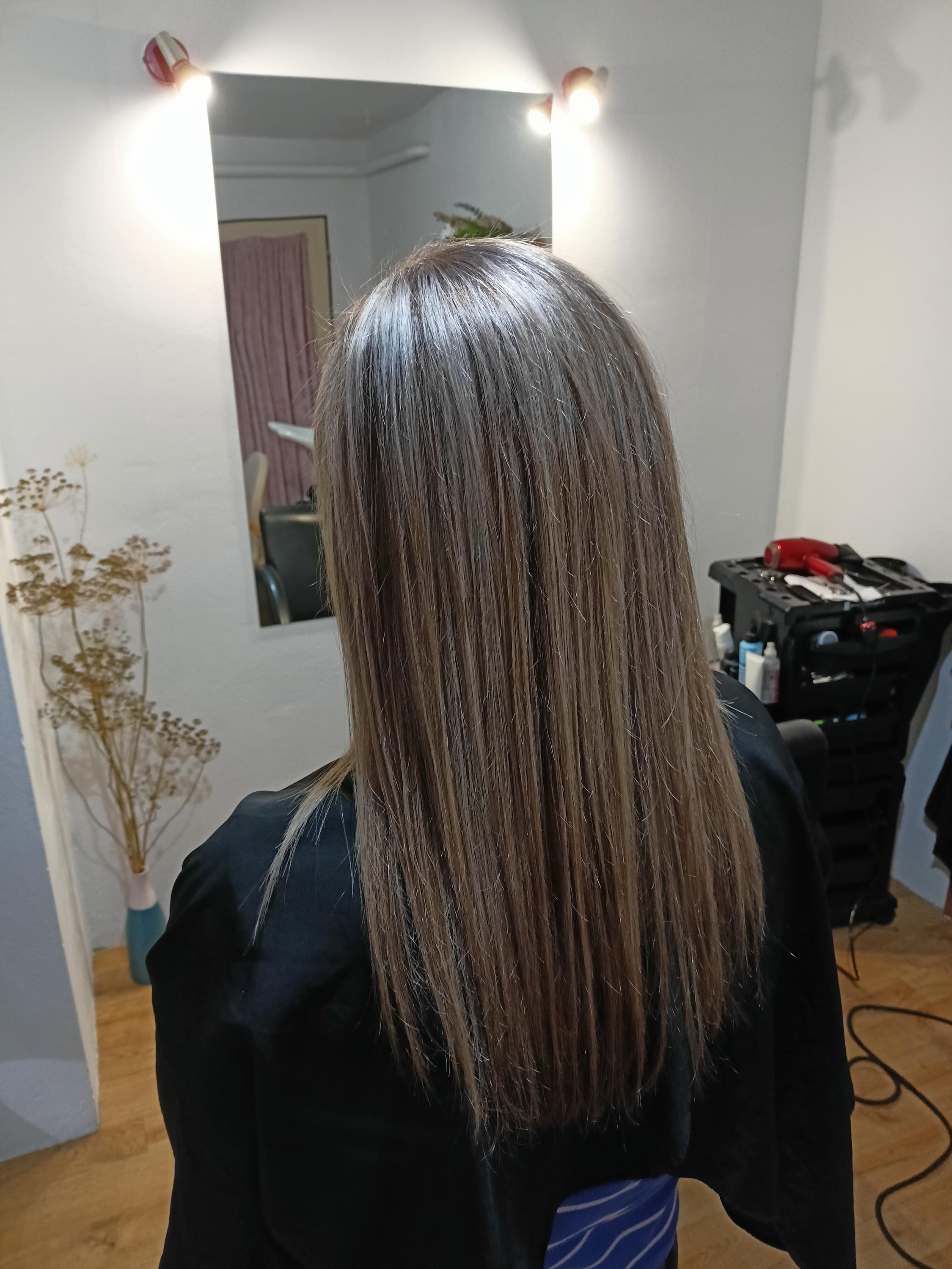 Kadeřnický salón Veronika foto 4