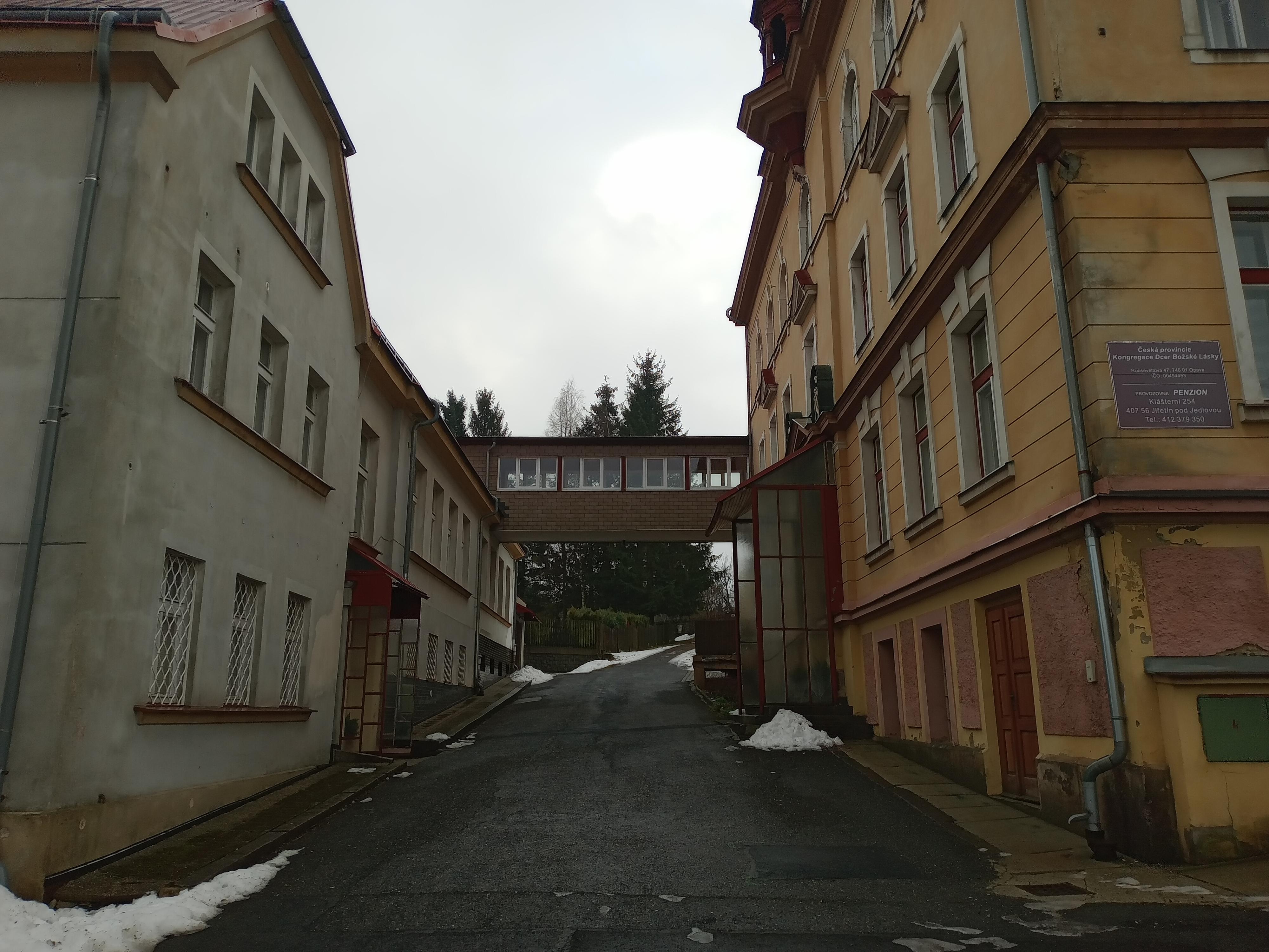 Klášterní penzion Kongregace Dcer Božské Lásky foto 3