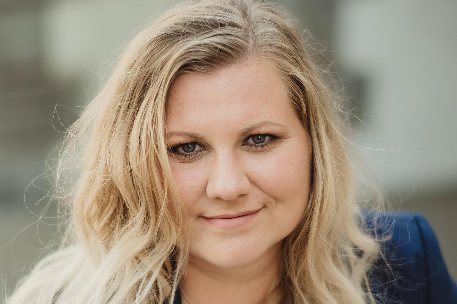 Mgr. Veronika Klozová