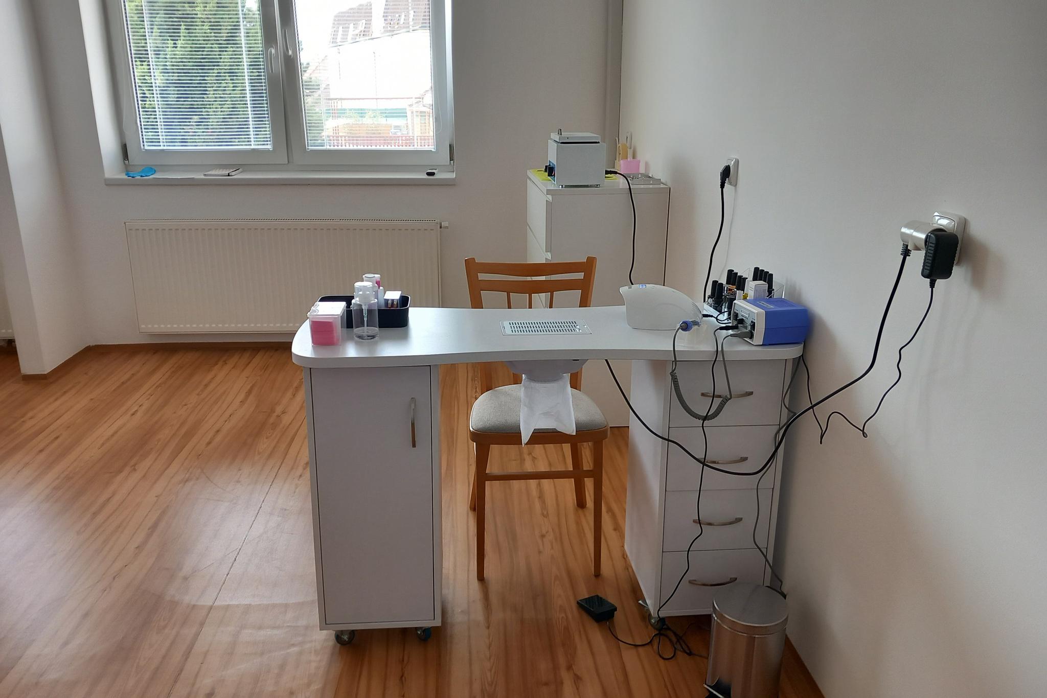 Manikúra Dagmar Hájková foto 1