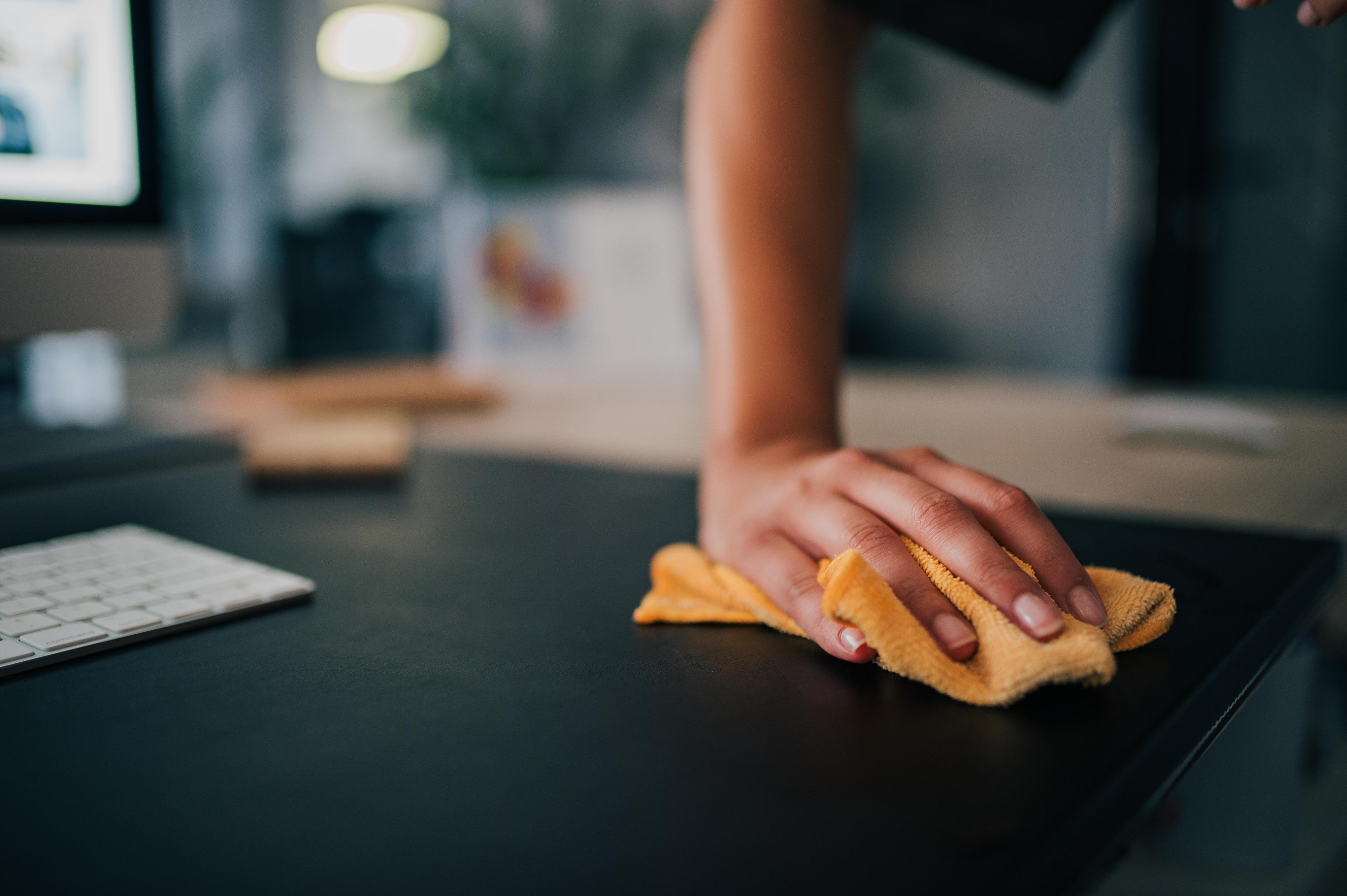 Barák - úklidové služby